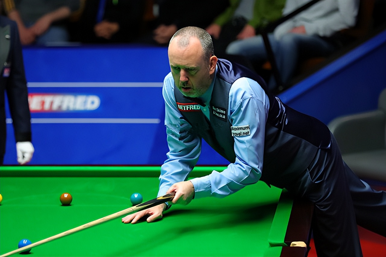 羽毛球联赛上演强强对话,滇池霹雳队淘汰对手粤西天虎队,战术调整见效;定位球制造杀机的简单介绍 羽毛球联赛上演强强对话,滇池霹雳队淘汰对手粤西天虎队,战术调整见效;定位球制造杀机的简单介绍