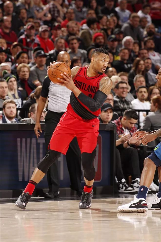 开云在线-里程碑夜！浙江稠州状态回暖，NBA季后赛冲刺阶段刷纪录，目标明确，更衣室氛围转暖的简单介绍