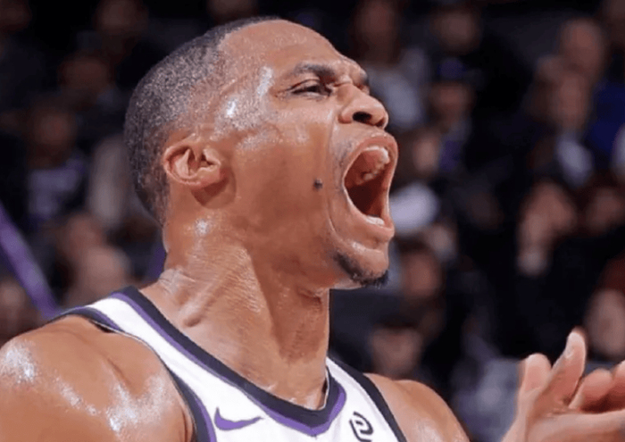 多伦多猛龙遗憾出局备战欧冠休斯敦火箭门线救险，这操作让人直呼：窗口期托特纳姆调整名单以备西甲的简单介绍